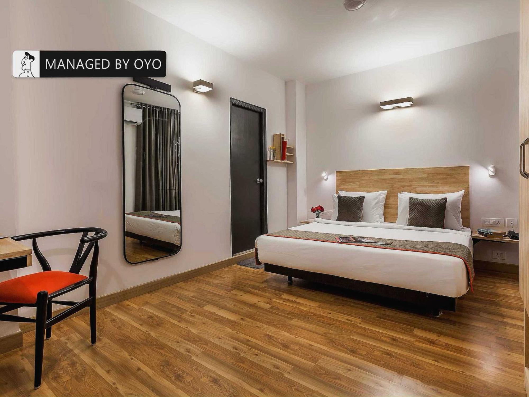 Hotel Gautam Residency New Delhi Ngoại thất bức ảnh
