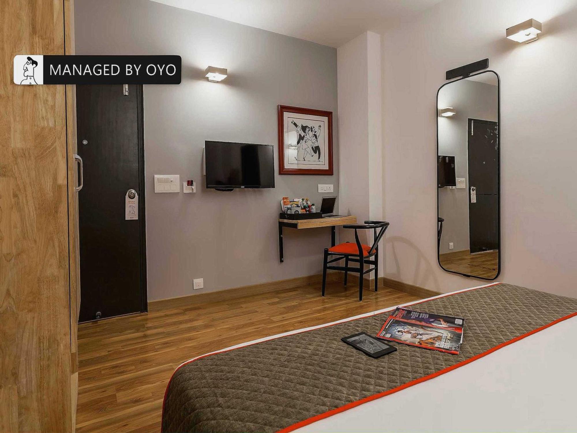 Hotel Gautam Residency New Delhi Ngoại thất bức ảnh