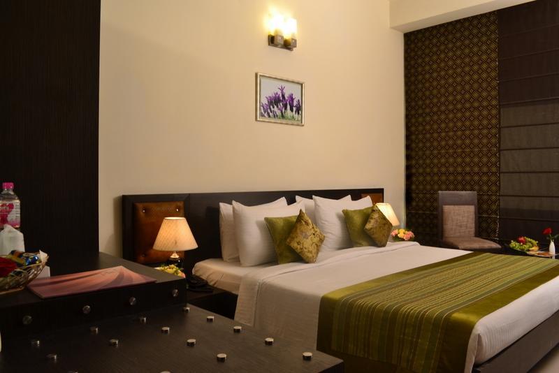 Hotel Gautam Residency New Delhi Ngoại thất bức ảnh