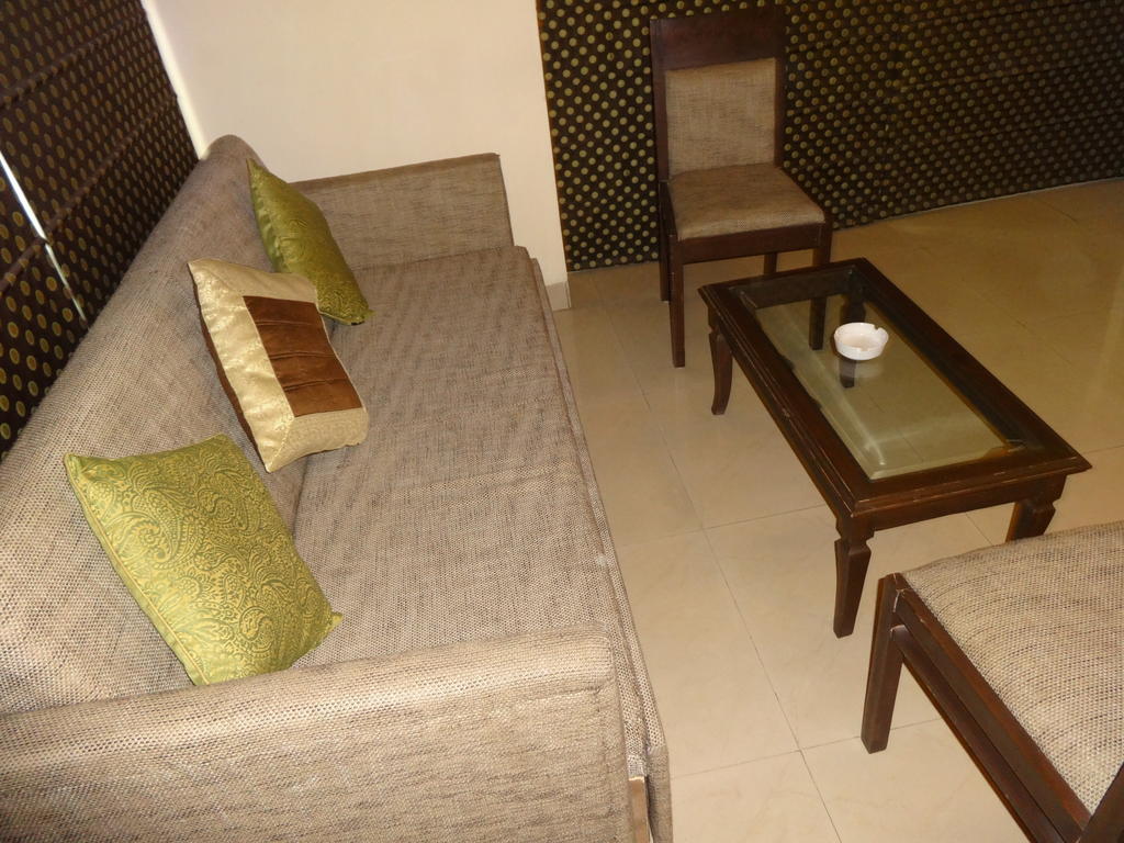 Hotel Gautam Residency New Delhi Phòng bức ảnh